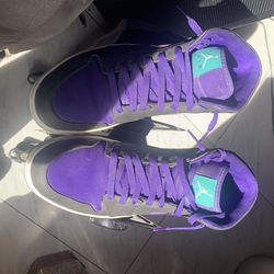 Air Jordans 1 Mid Tops Size 10.5 Grape Purple Black Teal Basketball Ball Shoes Rubber