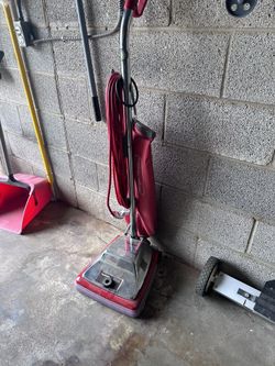 Commercial Vacuum Cleaner 