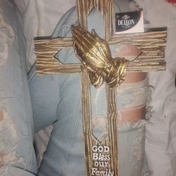 De Leon Collection Cross