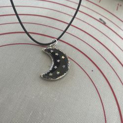 hand made resin jewelry 