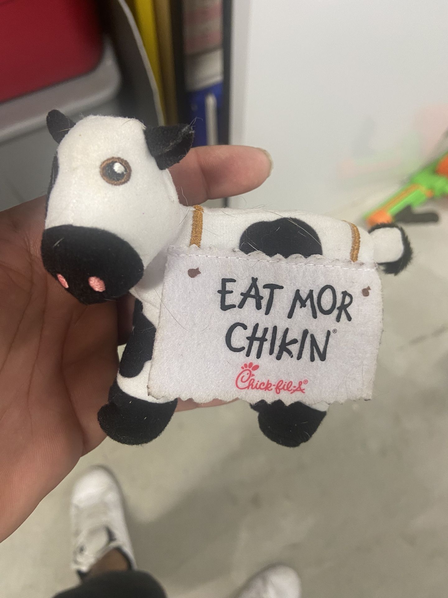 EAT MORE CHIKIN CHICK -FIL- A STUFFED PLUSH TOT XOW PLUSHIE (PRE-OWNED)