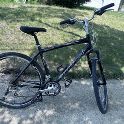 GIANT CYPRESS SX XL frame 21” frame 27” wheels bicycle great condition bike 