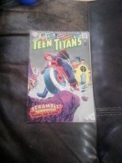Teen titans Ft Boy Wonder No.10