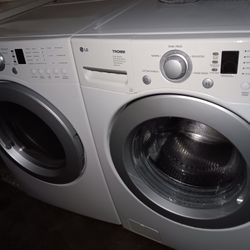 Washer And Dryer Perfect Workig Conditiono