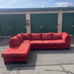 Free Delivery! Comfy Red Sectional Sofa/Couch with Chaise!