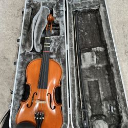 Violin Like New 