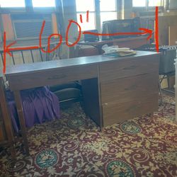 Free Desk 