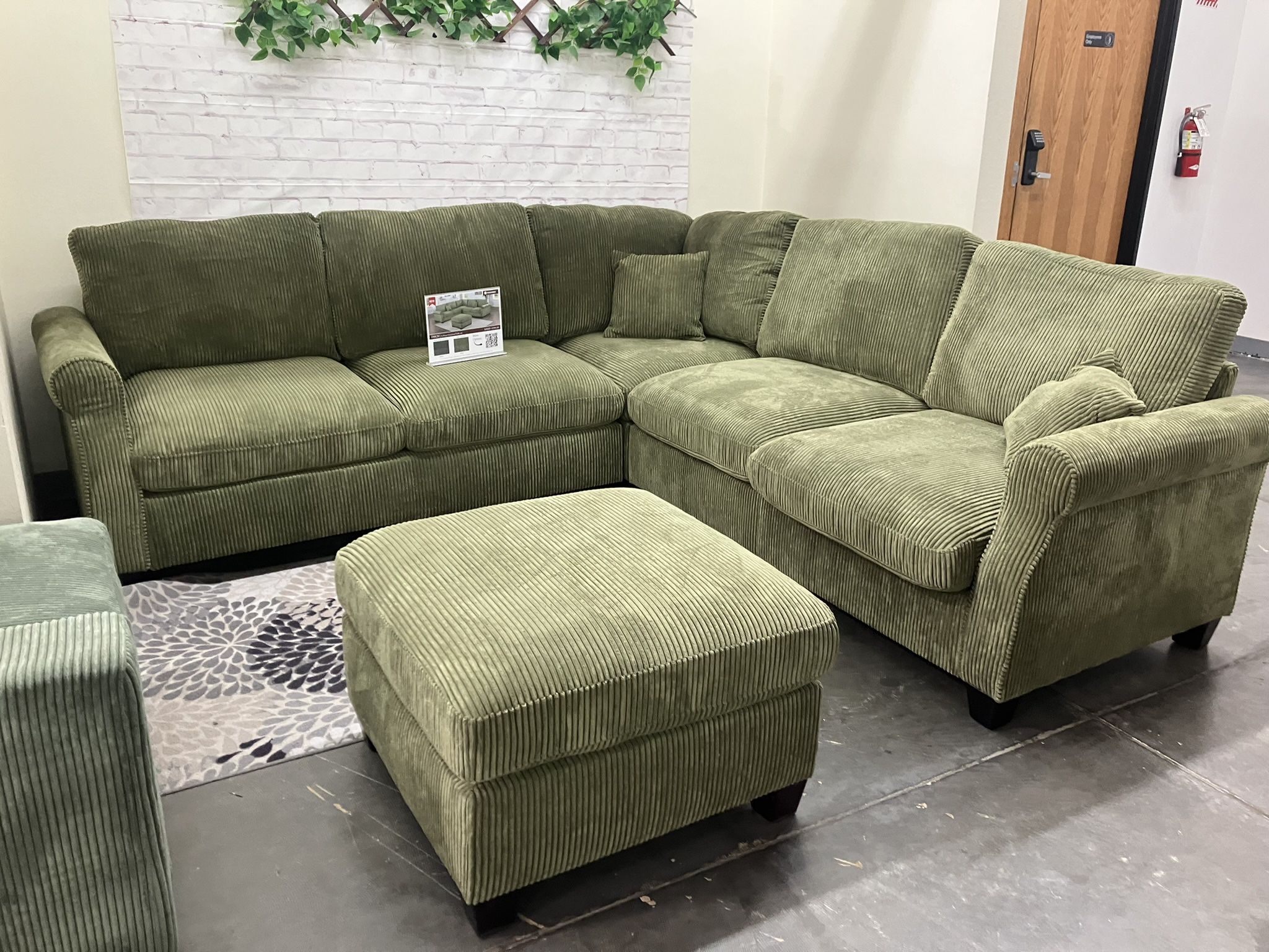 Sectional Sofa Set