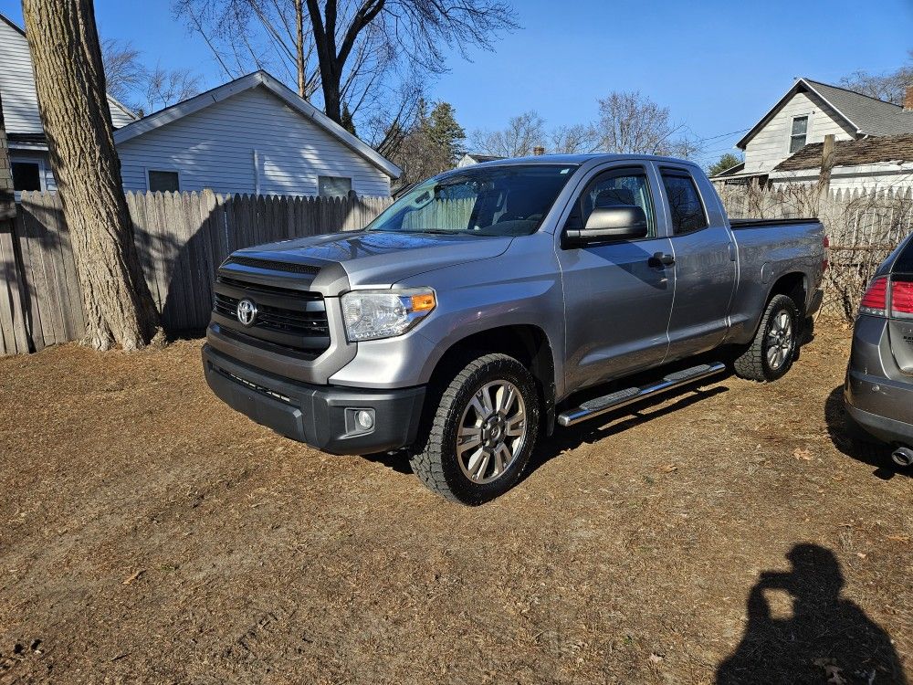 2014 Toyota Tundra