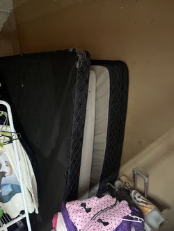 Mattress & box spring