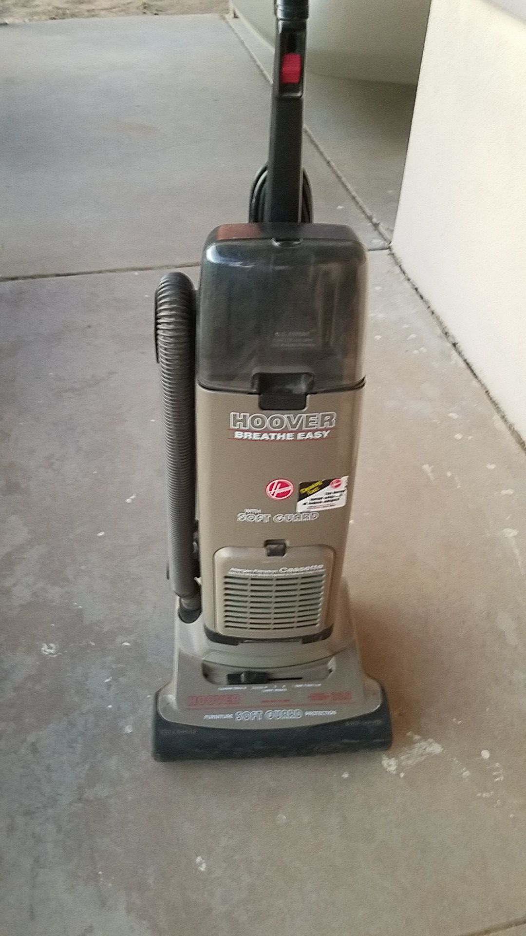 Hoover Breath Easy vacuum