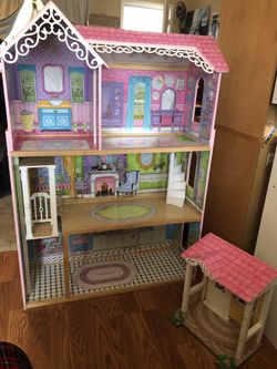 Doll House
