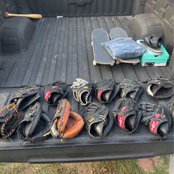 Baseball Gloves 