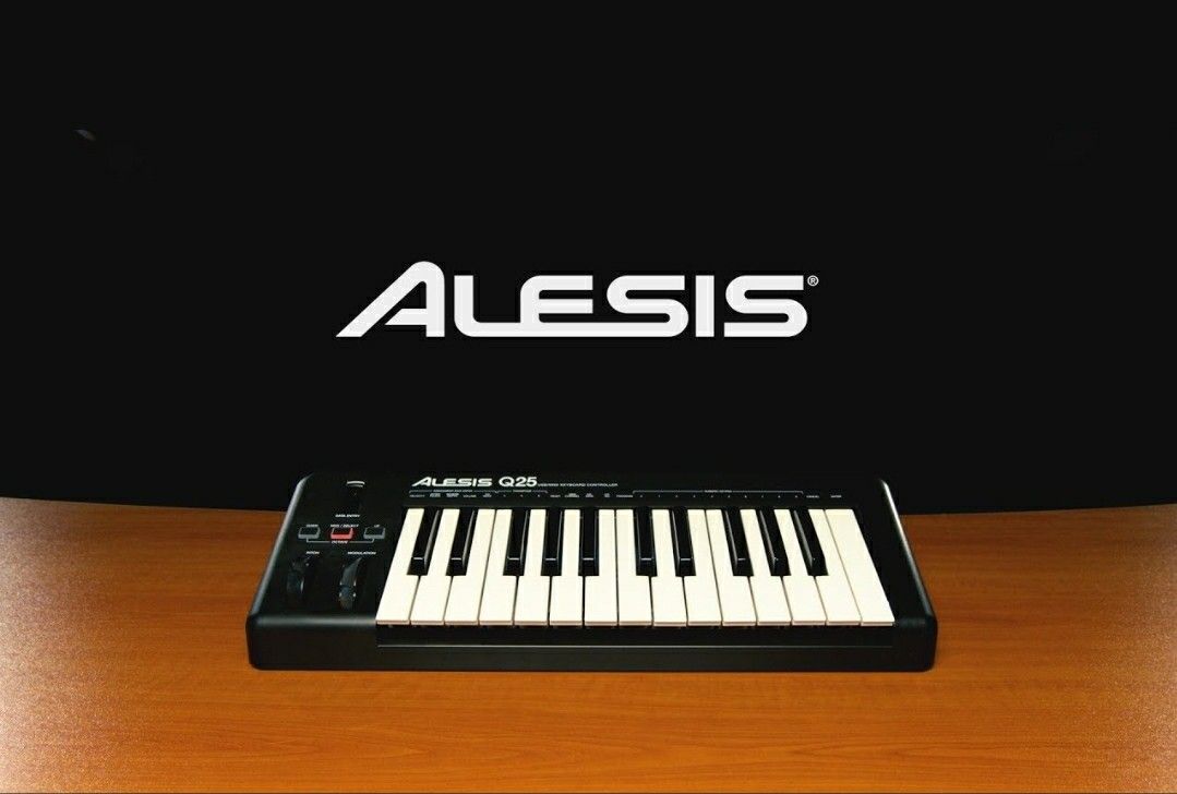 Alesis Q25 USB Midi Keyboard Controller for Software Music Production