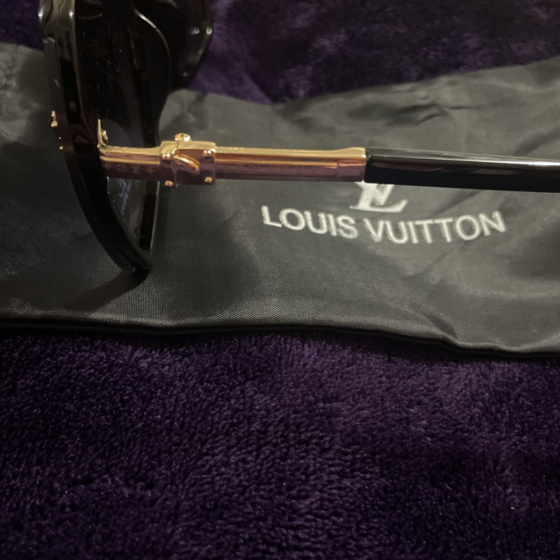 Louis Vuitton Black Shades for Sale in Houston, TX - OfferUp