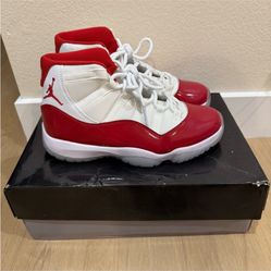 Jordan 11 Cherry 8.5 Men
