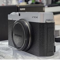 Fujifilm X-E4 26.1MP Mirrorless Digital Camera - Silver (Body Only)