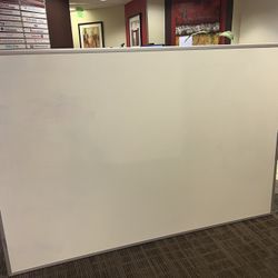 White Board 6 x 4 ( Pick Up and Cash Only) La Jolla 