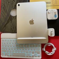 256gb Apple IPad 10th Generation (10.9” Liquid Retina / 2022 model) with pen, keyboard, case & Accessories (warranty 2026) 