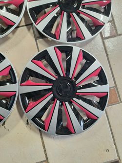 15" hubcaps universal fit set of 4 brand new $40 price firm 

Tapaderas para llantas medida 15 nuevas $40 precio firme