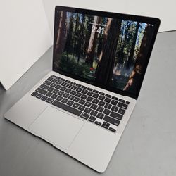 Apple MacBook Air 13" RETINA Quad Core 3.5GHz i5 8GB RAM 512GB SSD - SEQUOIA