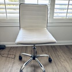 White Desk Chair 