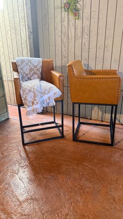 Set of 4 barstools