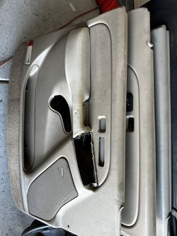99-06 gmc/chevy electric door panels