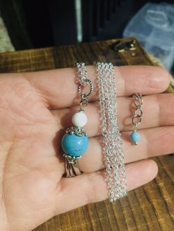 Blue turquoise pendant necklace!