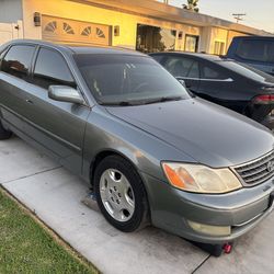 2004 Toyota Avalon
