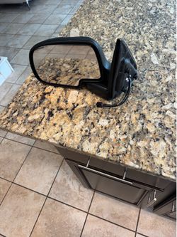 Chevrolet Silverado mirror