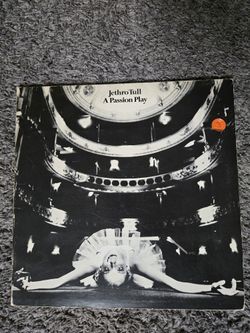 Jethro Tull Vinyl a Passion Play.