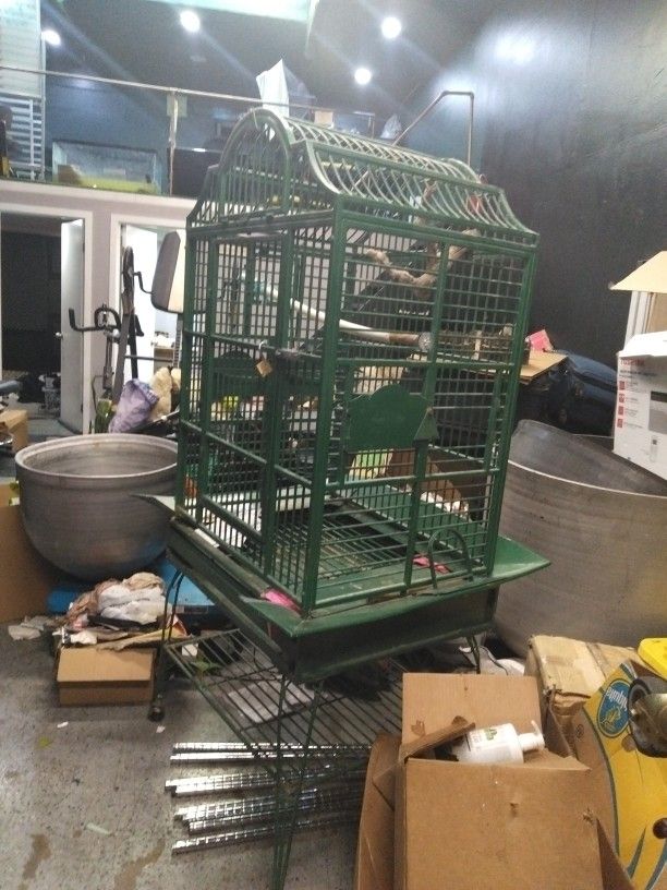 Majestic Bird Cage