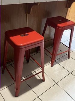 Barstools 24in Tall