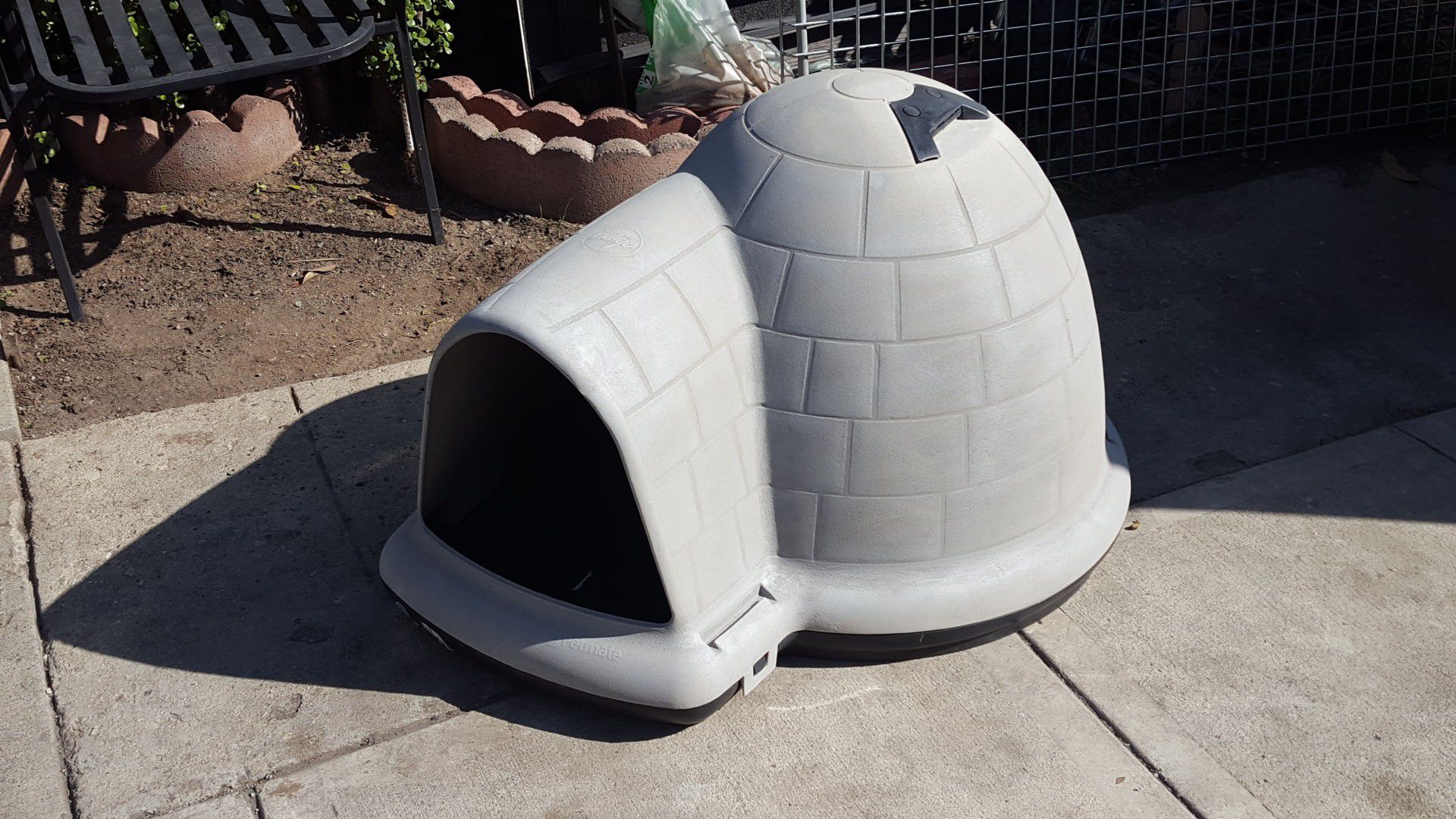 DOG HOUSE SMALL. Now$30