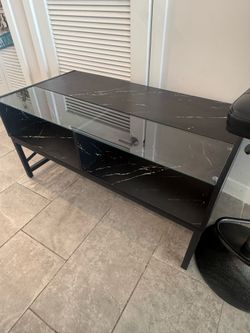 CENTER TABLE FOR SALE