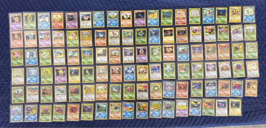 1999 Base Set Unlimited Holo Pokemon set