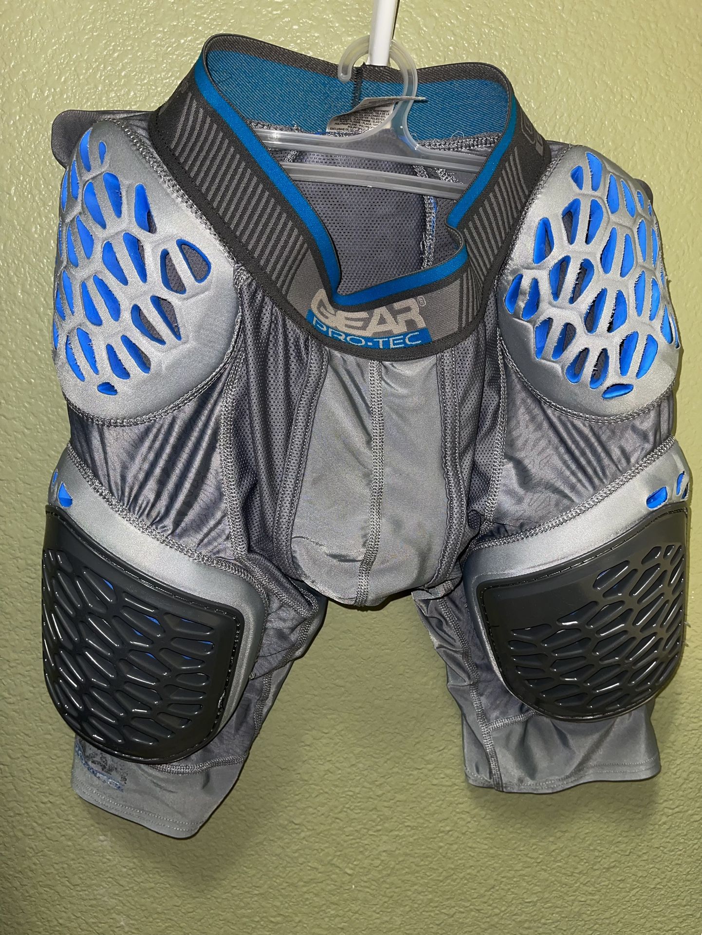 BSN Gear Pro-Tec 5-Pad Adult Football Girdle Shorts MEDIUM Grey Item# 1395521