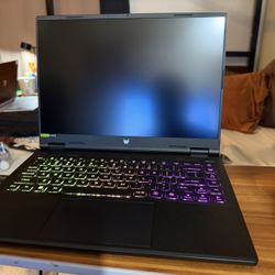 Acer Predator Helios Neo 14 Gaming Laptop