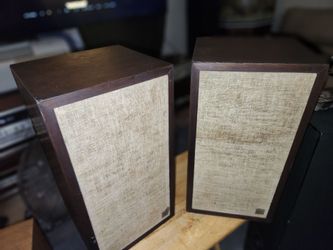 Vintage AR Bookshelf Speakers Pair