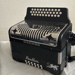 Honher Panther Acordeon