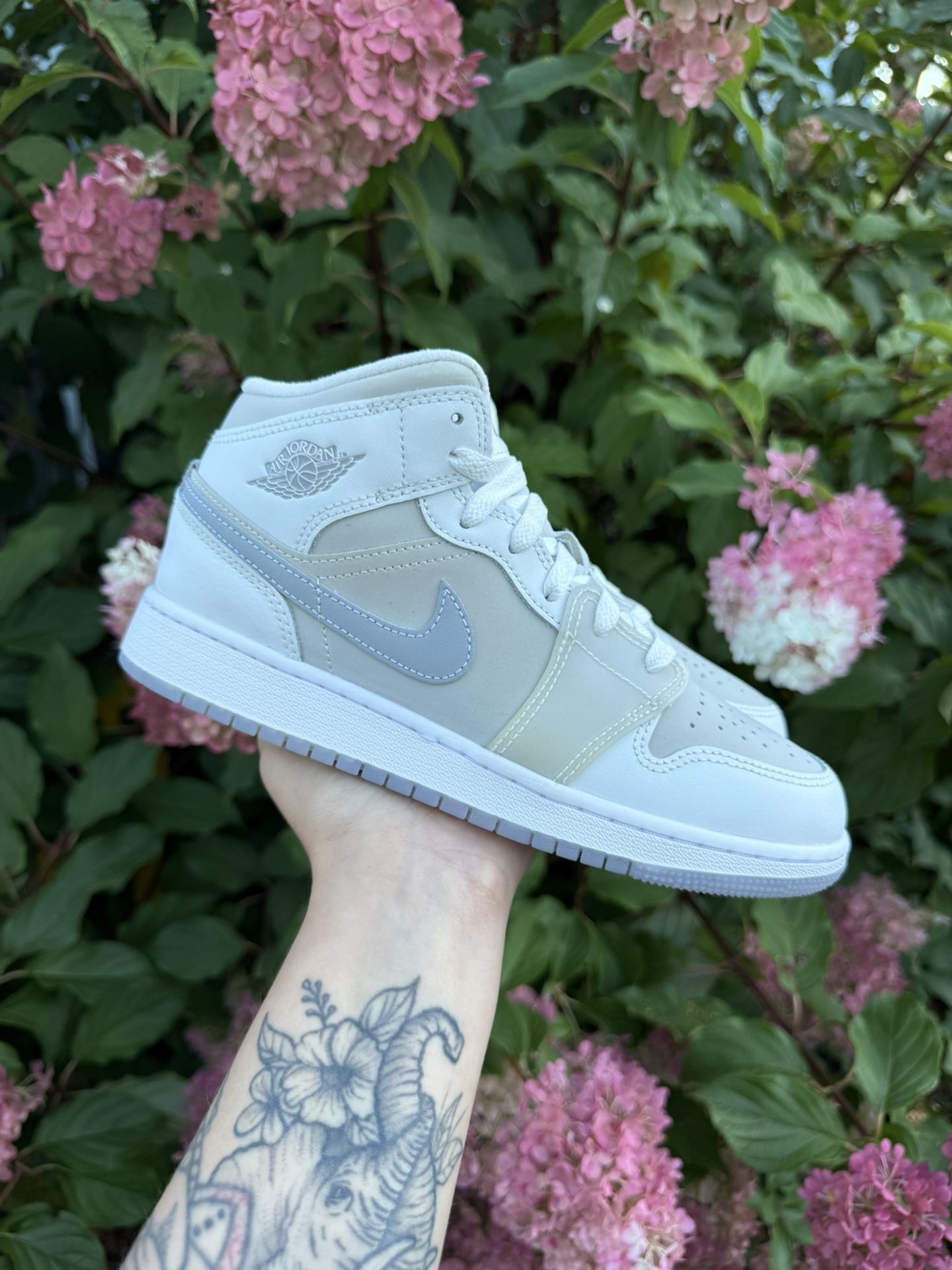 Air Jordan 1 Mid