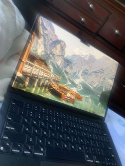 2022 MacBook Air M2 8GB 256GB – Excellent Condition – $525 OBO