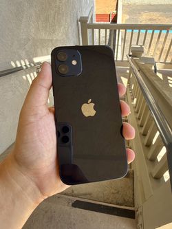 Apple iPhone 12 Black / Any carrier
