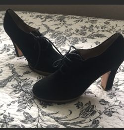 Talbots booties size 6.5