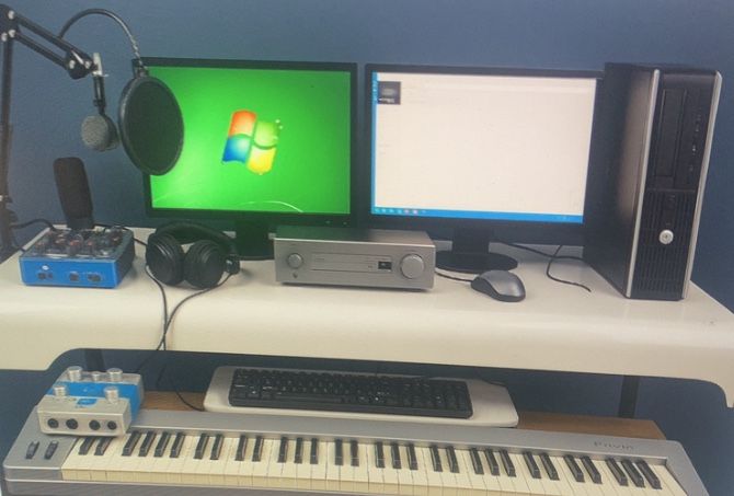 Complete Home Music Studio /podcast Setup