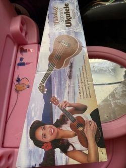 Mitchell Soprano Ukulele MU40NT