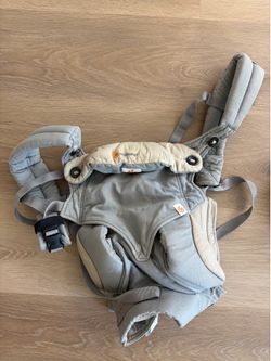 Ergo Baby Carrier