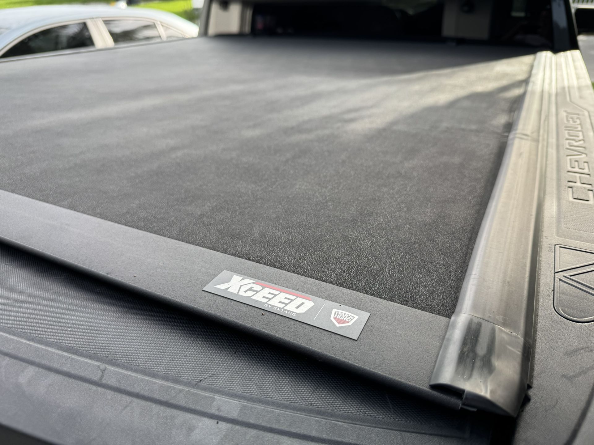 Extang Xceed Hard Folding Tonneau for 2019-2025 Silverado Sierra Short Bed (5’ 10”) - Read Listing Info