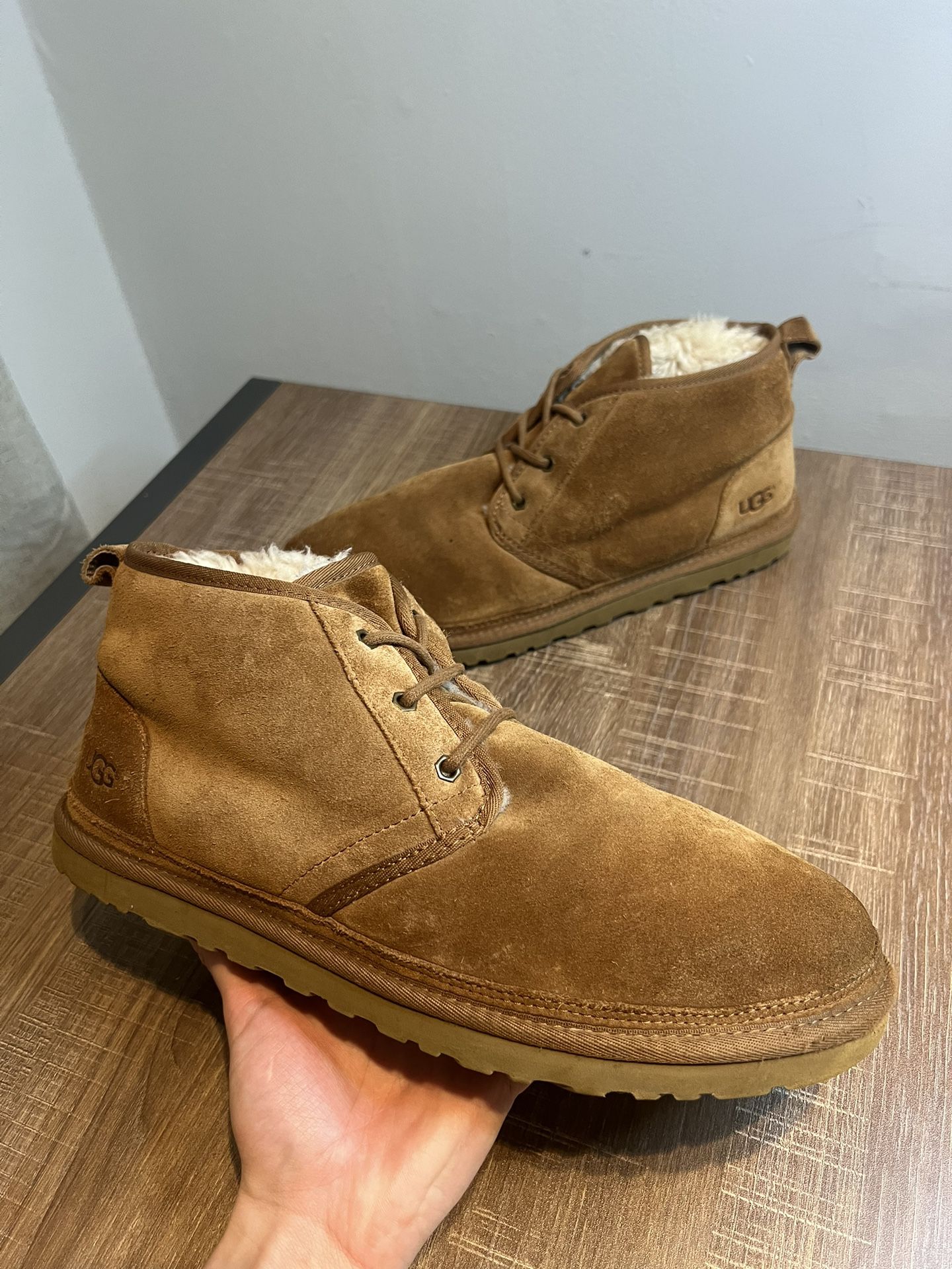 UGG Australia Mens Neumel Chestnut Brown Suede Chukka Sheepskin Boots Size 13